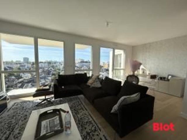 Location Appartement 4 pièces 104m² RENNES 35000