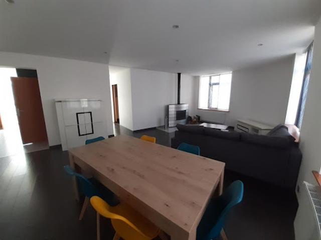 Location Appartement 4 pièces 105 m2 La Madeleine