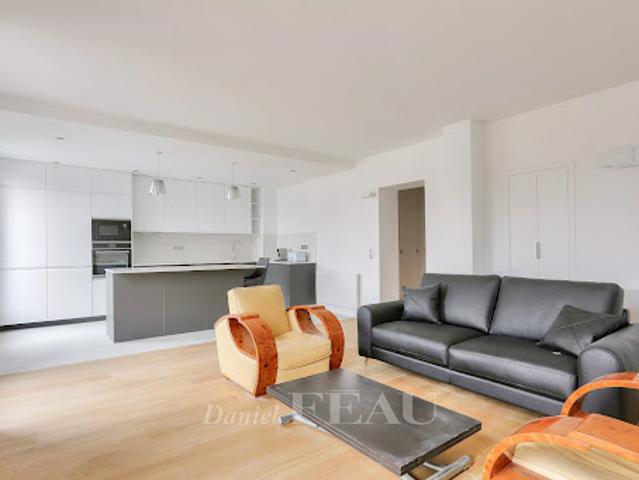 Location Appartement 4 pièces 105 m2 Paris 5ème
