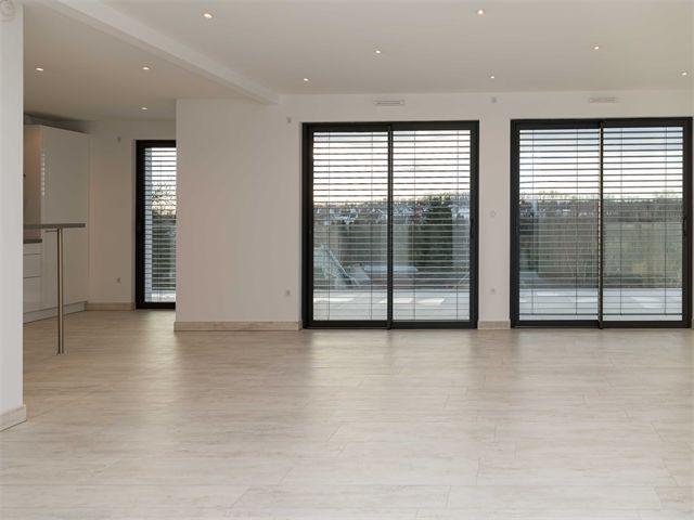 Location Appartement 4 pièces 105m²