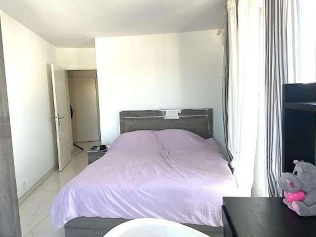 Location appartement 4 pièces 106 m² Marseille 12 13012