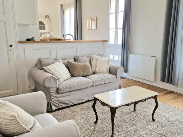 Location Appartement 4 pièces 106m² TOURS 37000