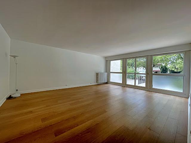 Location Appartement 4 pièces 107.63 m2 Sceaux