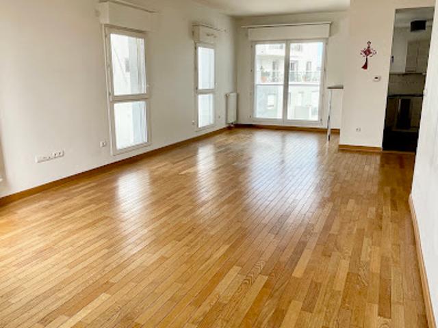 Location Appartement 4 pièces 108.83 m2 Issy les Moulineaux
