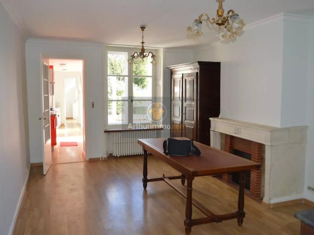 Location Appartement 4 pièces 108 m2 à Langres