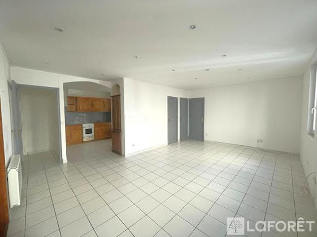 Location Appartement 4 pièces 108 m2 Prades