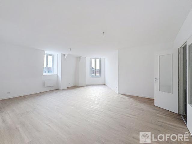 Location Appartement 4 pièces 109.54 m2 Merville