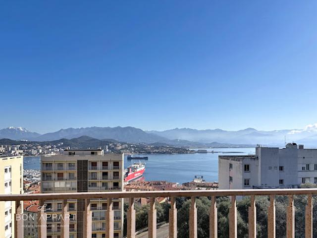 Location Appartement 4 pièces 109.69 m2 Ajaccio