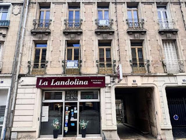 Location Appartement 4 pièces 109.81 m2 Soissons