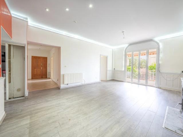 Location Appartement 4 pièces 109.9 m2 Nice