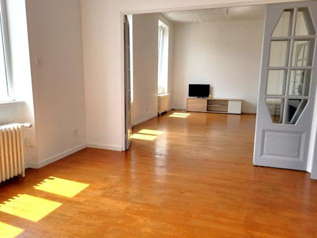 Location Appartement 4 pièces 109 m2 Le Creusot