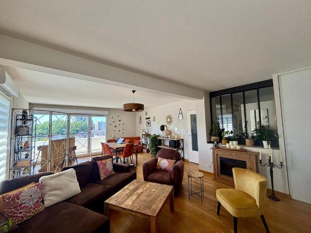 Location Appartement 4 pièces 109m² ANGERS 49000