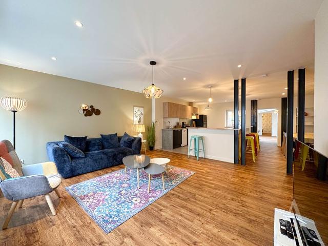 Location appartement 4 pièces, 110.00m², Bourges