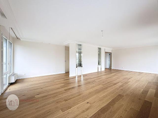 Location Appartement 4 pièces 110.55 m2 Noisy le Roi