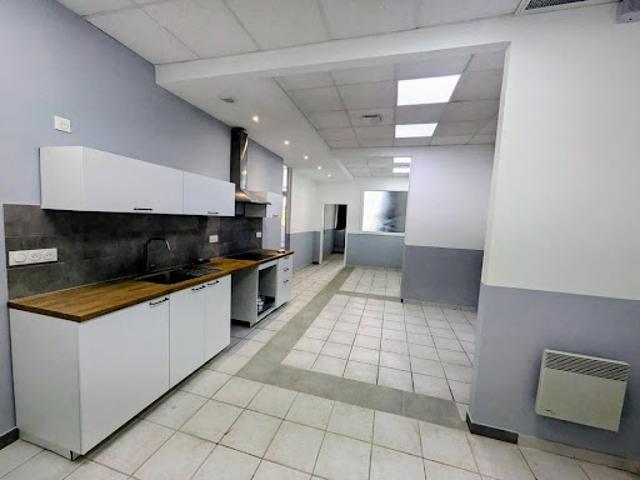 Location Appartement 4 pièces 110 m2 Carpentras