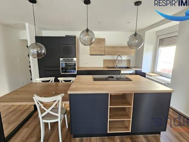 Location Appartement 4 pièces 110 m2 Longevelle sur Doubs