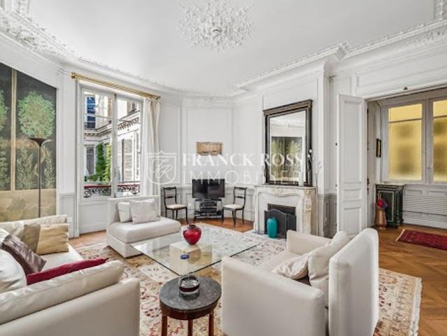 Location Appartement 4 pièces 110 m2 Paris 2ème