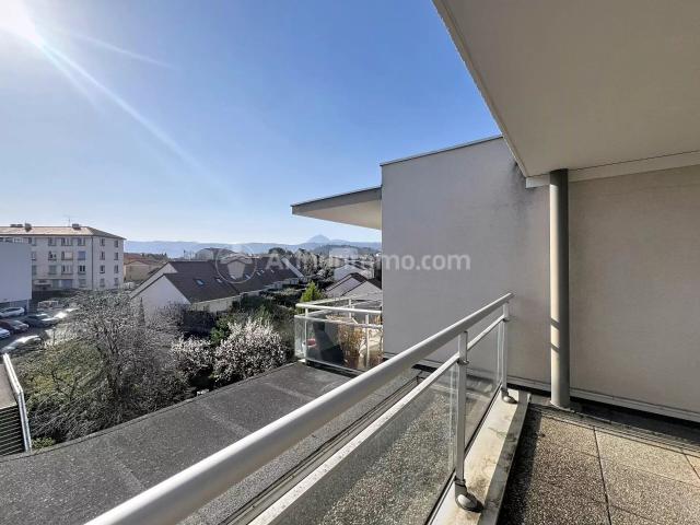 Location Appartement 4 pièces 111 m2 à Clermont Ferrand