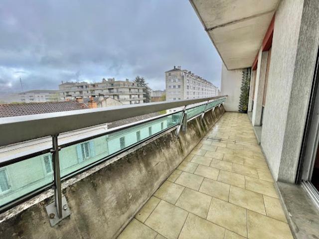 Location Appartement 4 pièces 111 m2 Perigueux