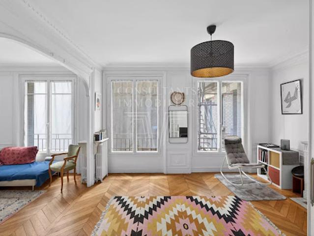 Location Appartement 4 pièces 112.6 m2 Paris 17ème