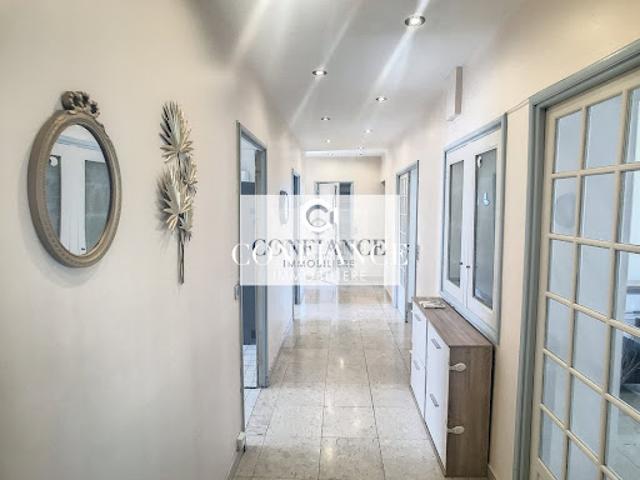 Location Appartement 4 pièces 112.77 m2 Nice