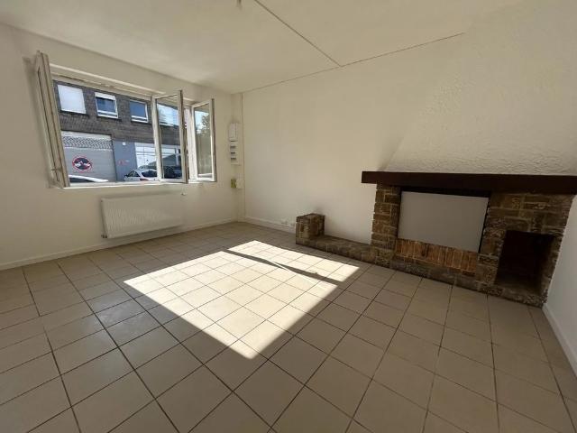 Location Appartement 4 pièces 112m² BOULOGNE SUR MER 62200