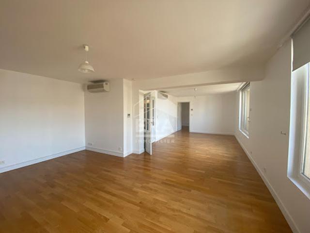 Location Appartement 4 pièces 113.9 m2 Chateauroux