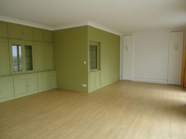 Location Appartement 4 pièces 113m² NEVERS 58000