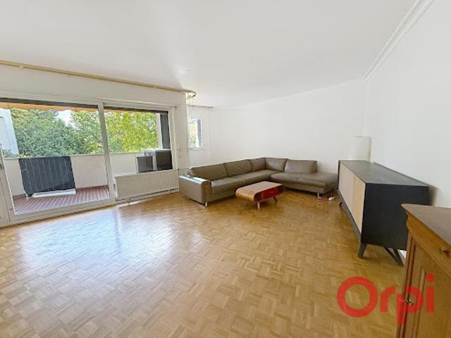 Location Appartement 4 pièces 114.82 m2 Chatenay malabry
