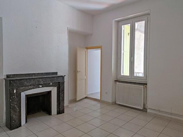 Location Appartement 4 pièces 114m² NARBONNE 11100