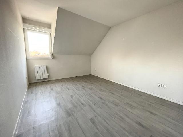 Location Appartement 4 pièces 115m² ABBEVILLE 80100