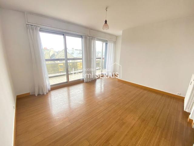 Location Appartement 4 pièces 115m²