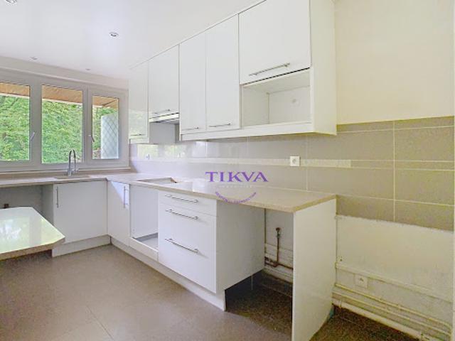 Location Appartement 4 pièces 116 m2 Saint Cloud