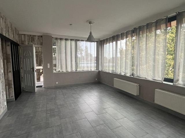 Location Appartement 4 pièces 116m²