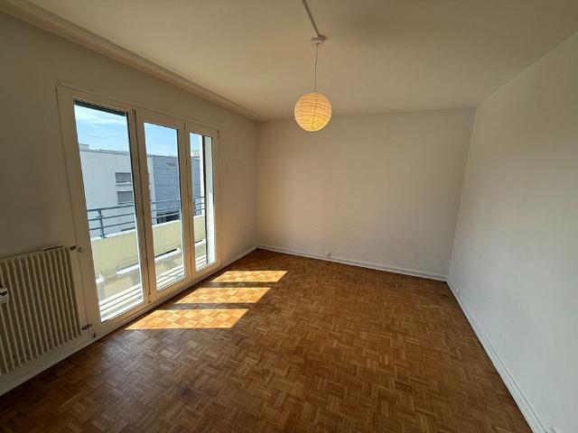 Location Appartement 4 pièces 117m² STRASBOURG 67000