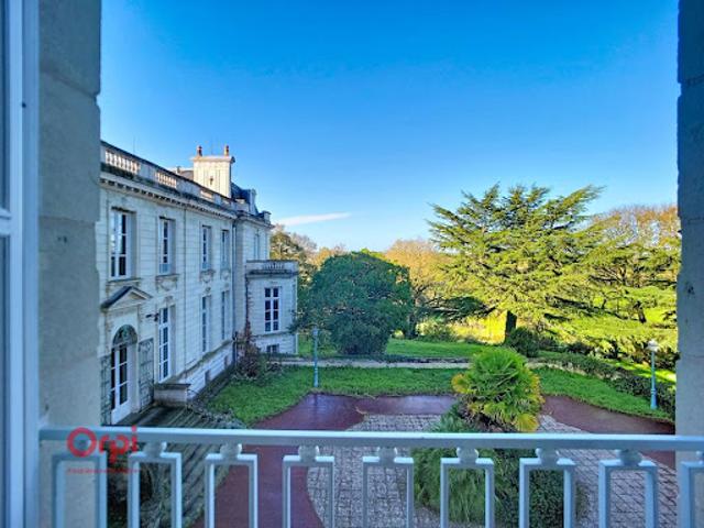 Location Appartement 4 pièces 118.49 m2 Mûrs Erigné