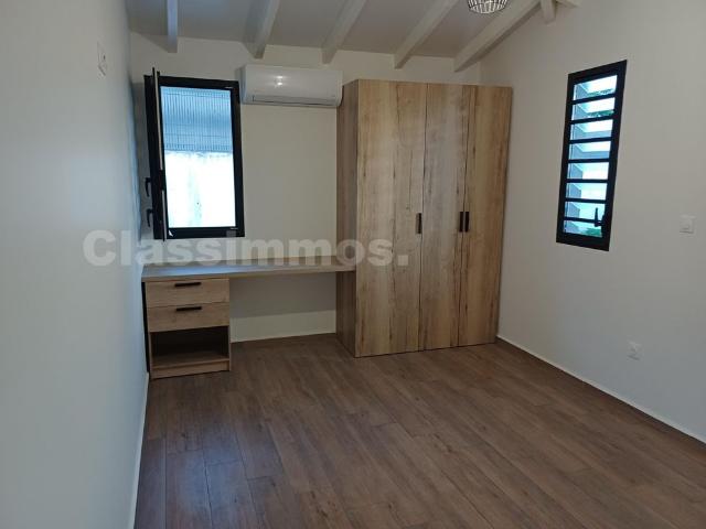 Location Appartement 4 pièces 118m² CASE PILOTE 97222
