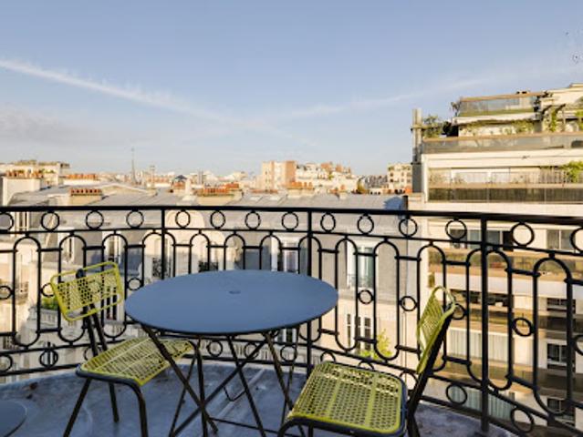 Location Appartement 4 pièces 119 m2 Paris 16ème