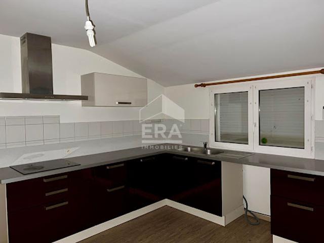 Location Appartement 4 pièces 120.7 m2 Chauray