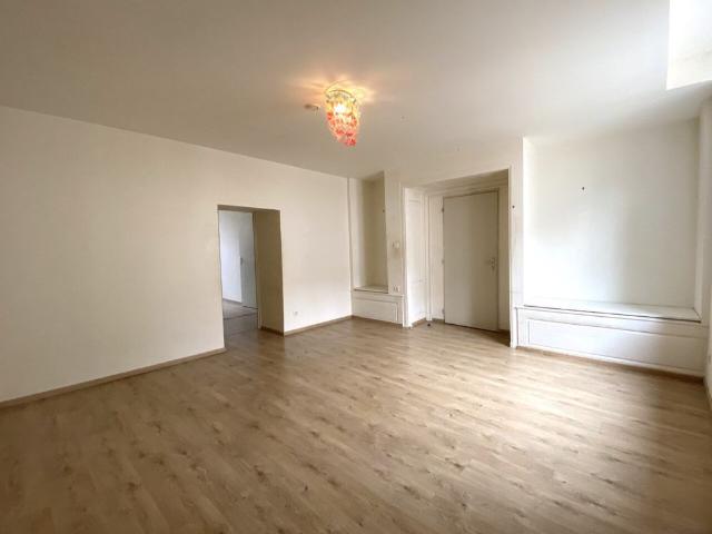Location appartement 4 pièces, 120.91m², Lunéville