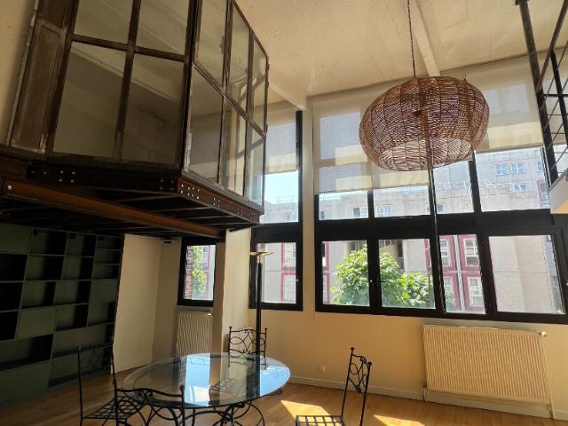 location appartement 4 pièces, 122.37m², montreuil