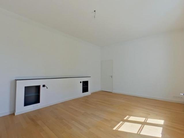 Location Appartement 4 pièces 123m² POITIERS 86000