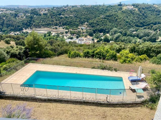 Location Appartement 4 pièces 124.6 m2 Cagnes sur Mer