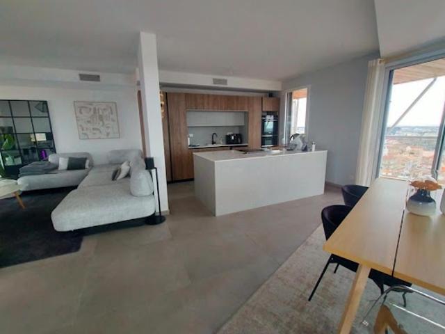 Location Appartement 4 pièces 125.94 m2 Montpellier