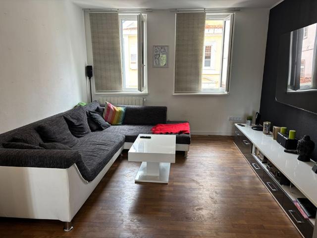 Location Appartement 4 pièces 125m²