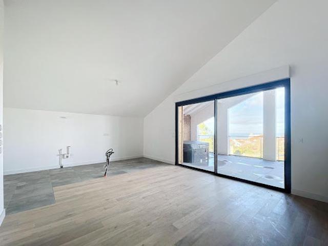 Location Appartement 4 pièces 127.55 m2 Biarritz