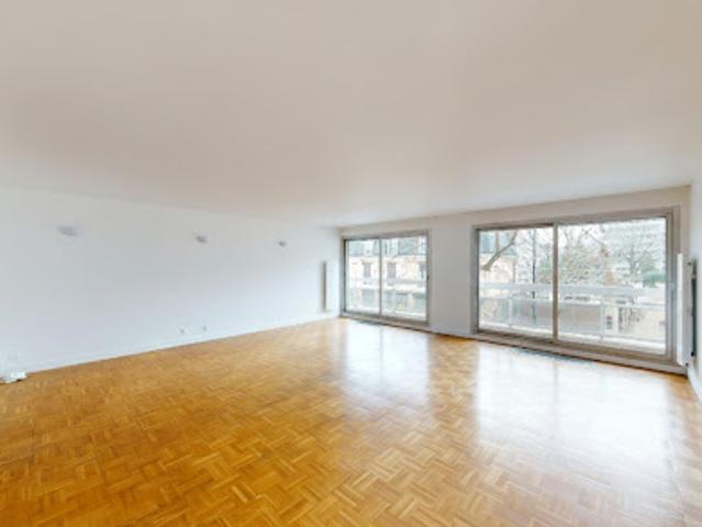 Location Appartement 4 pièces 129.04 m2 Paris 16ème