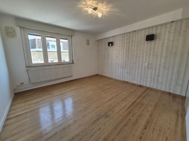 Location Appartement 4 pièces 129m² VALENCIENNES 59300