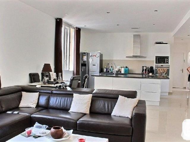 Location appartement 4 pièces 13013 Marseille