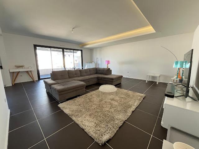 Location Appartement 4 pièces 130.18 m2 Tarbes